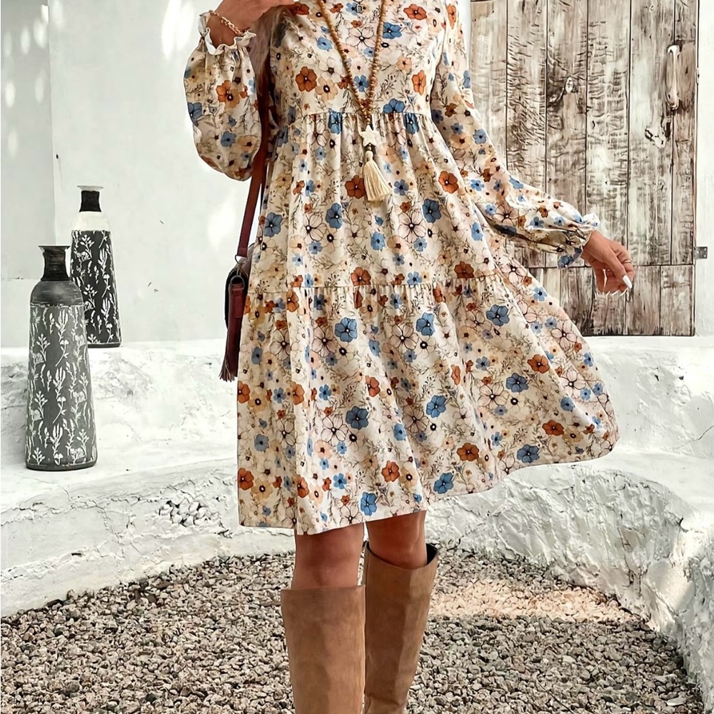 Adorable dress for the fall